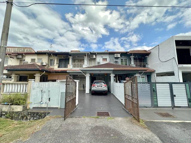 Terraced House for sale in Petaling, Subang Jaya