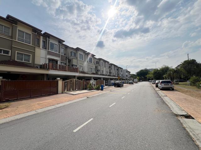 Terraced House for sale in Petaling, Alam Impian