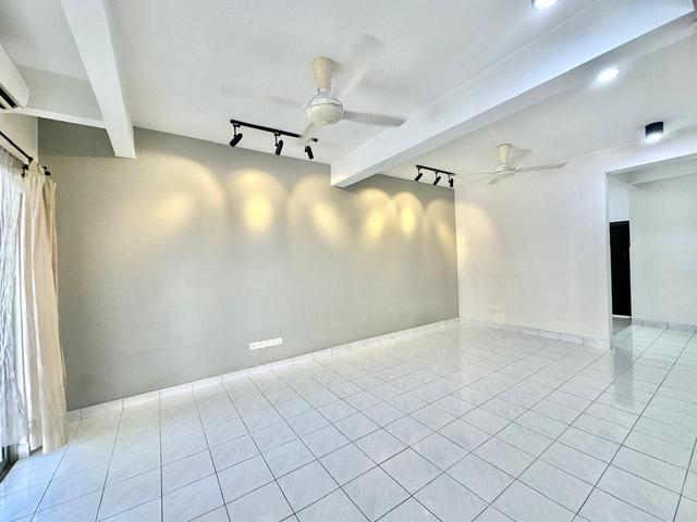 Terraced House for sale in Petaling, Subang Jaya