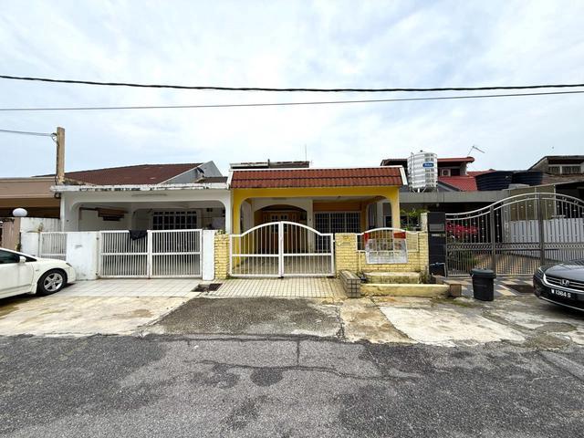 Terraced House for sale in Country Heights Damansara, Kuala Lumpur