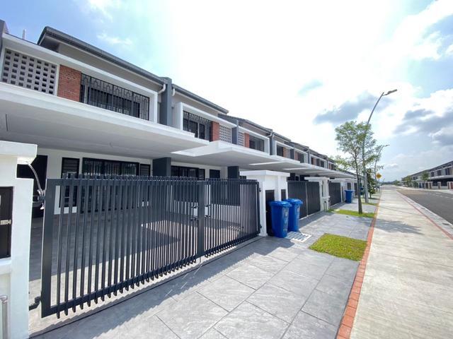 Terraced House for sale in Shah Alam, Petaling