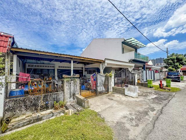 Terraced House for sale in Country Heights Damansara, Kuala Lumpur