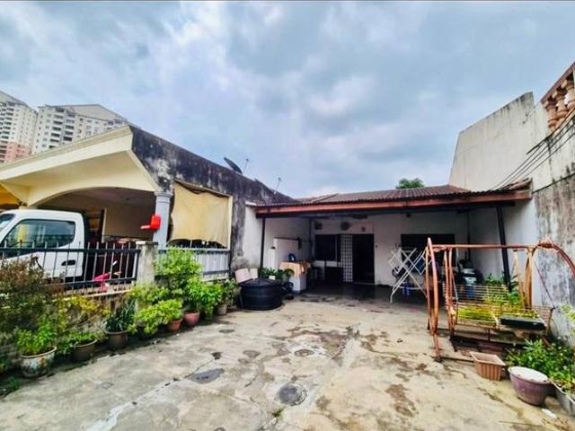 Terraced House for sale in Country Heights Damansara, Kuala Lumpur