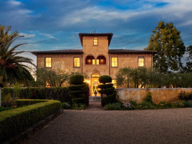 House for sale in Vineburg, California
