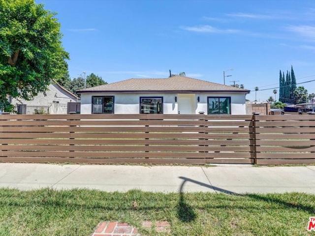 House for sale in Van Nuys Neighborhood Council District, Canoga Park