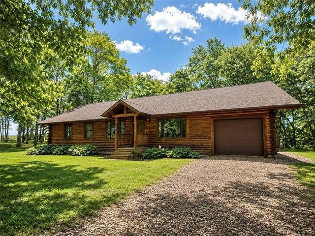 House for sale in Burlington Junction, Missouri