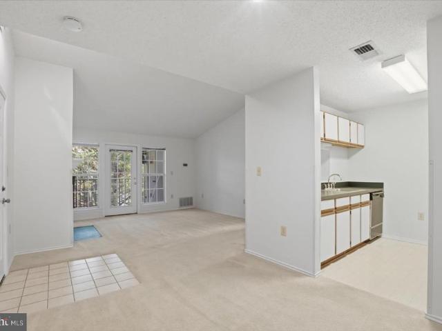 Condo for sale in Virginia