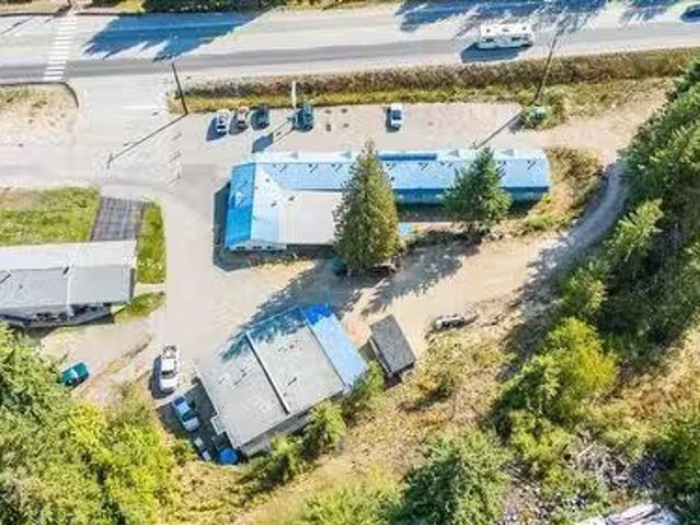 House for sale in Castlegar, British Columbia