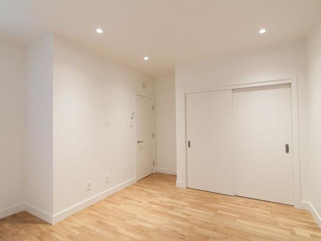 Apartment for rent in St. Leonard's, Quebec