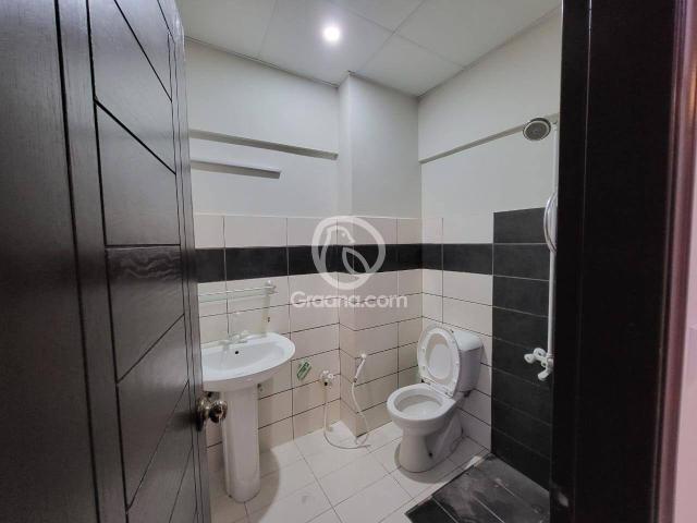 Apartment for sale in Gulshan-e-Iqbal Town, North Waziristan