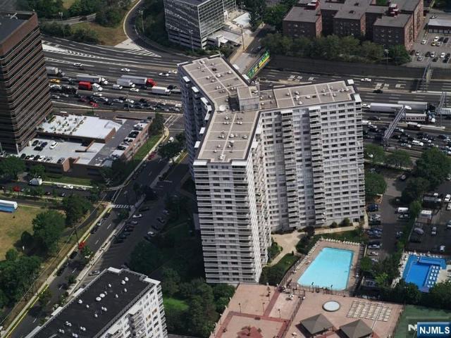 House for sale in Fort Lee, New Jersey