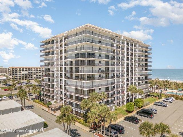 Condo for sale in Cocoa Beach, Florida