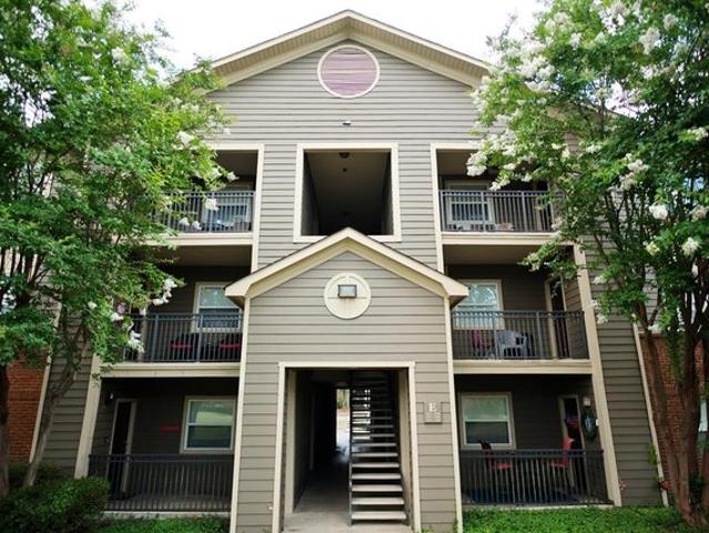 Condo for sale in Oxford, Mississippi