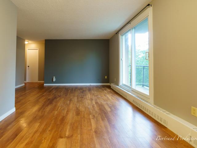 Apartment for rent in Wanup, Ontario