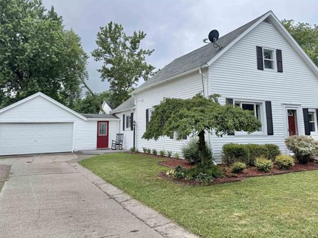 House for sale in Essexville, Michigan