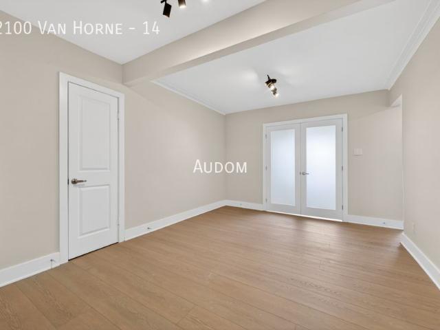 Apartment for rent in St. Leonard's, Quebec