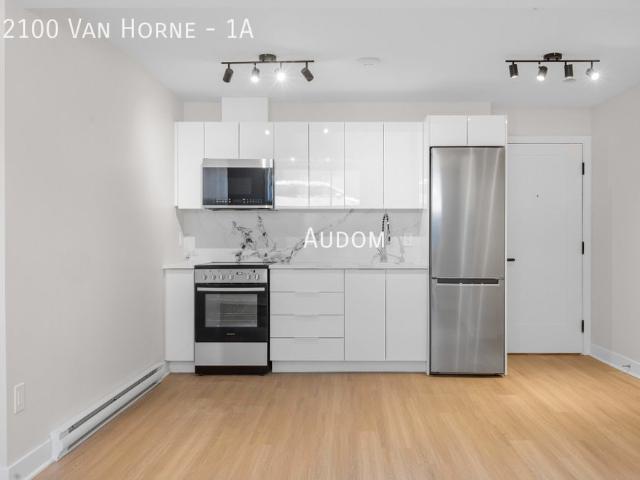 Apartment for rent in Côte-des-Neiges–Notre-Dame-de-Grâce, Montréal