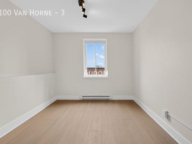 Apartment for rent in St. Leonard's, Quebec