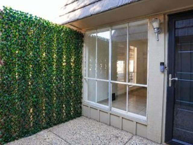 Condo for sale in Midland, Midland County