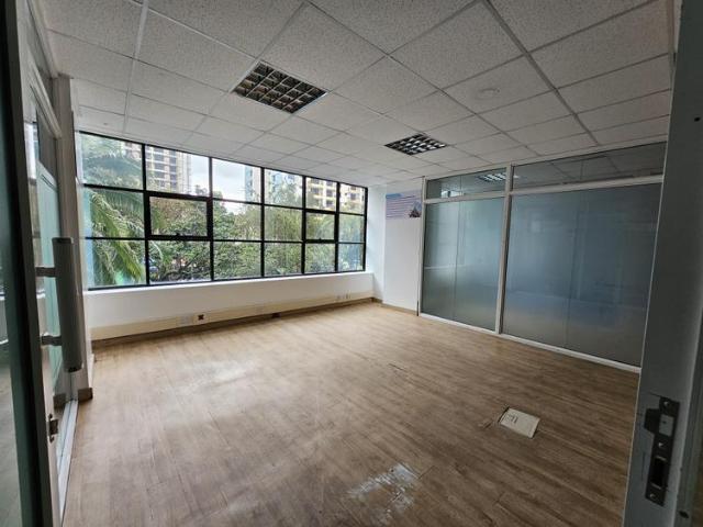 Commercial for rent in Kilimani, Kiambu
