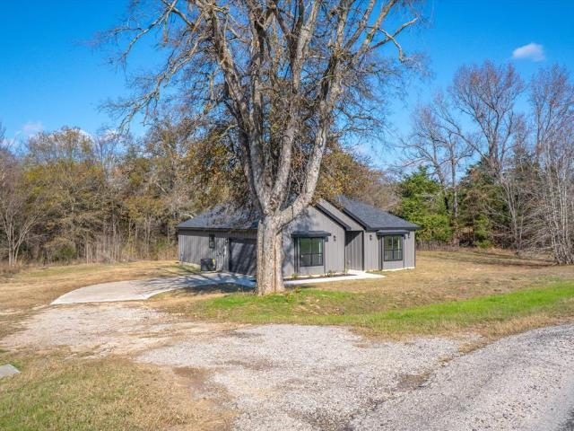 Property for sale in Van, Texas