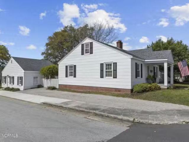 House for sale in Morehead City