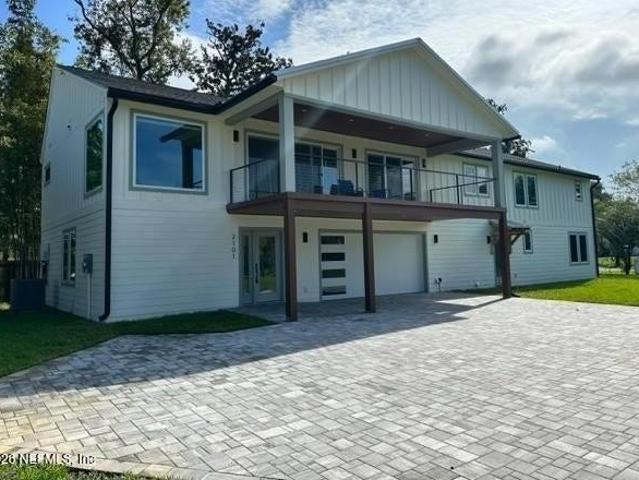 Townhouse for sale in Neptune Beach, Florida