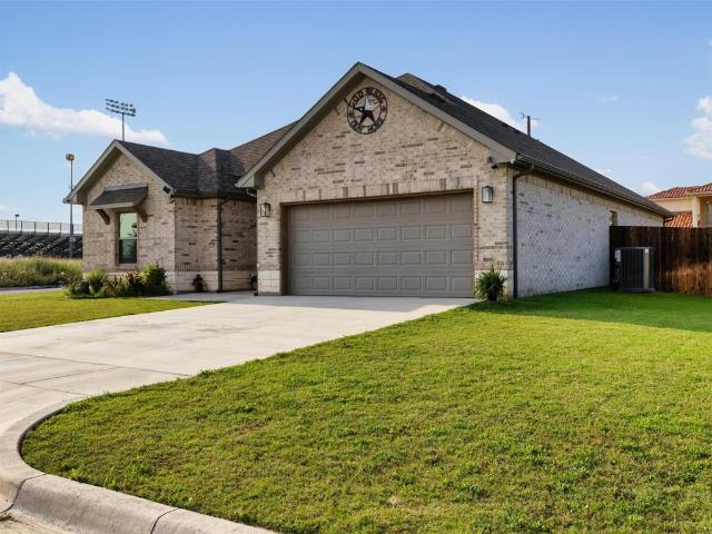 House for sale in Wise, Texas