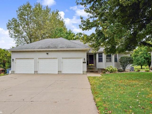 House for sale in Burlington, Des Moines County