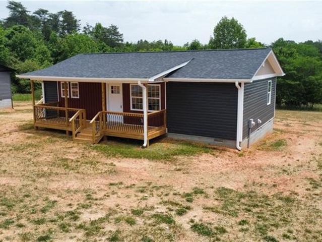 House for sale in Pilot Mountain, North Carolina