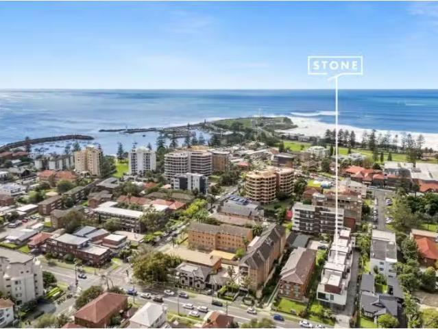 Condo for rent in Wollongong West, New South Wales
