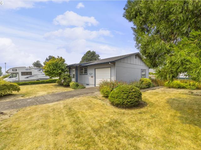 House for sale in Oregonia