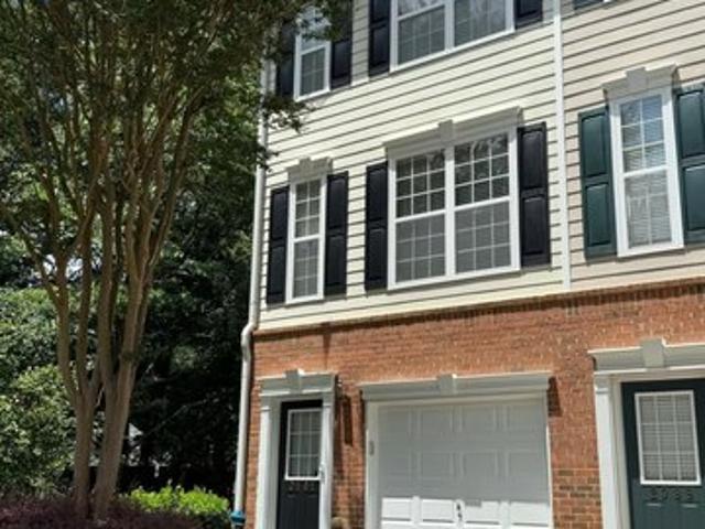Townhouse for sale in Tucker, Georgia