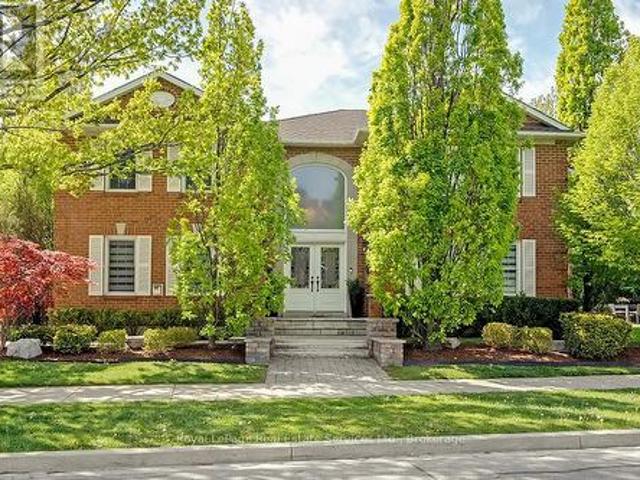 House for sale in Oakville, Ontario