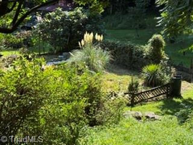 House for sale in Fishing Creek, Wilkesboro