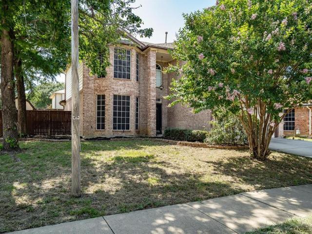 House for sale in Flower Mound, Texas