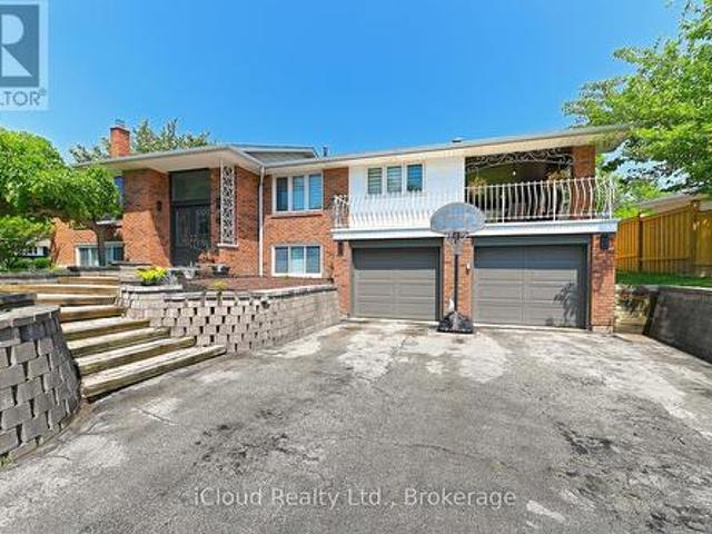 House for sale in Burlington, Ontario
