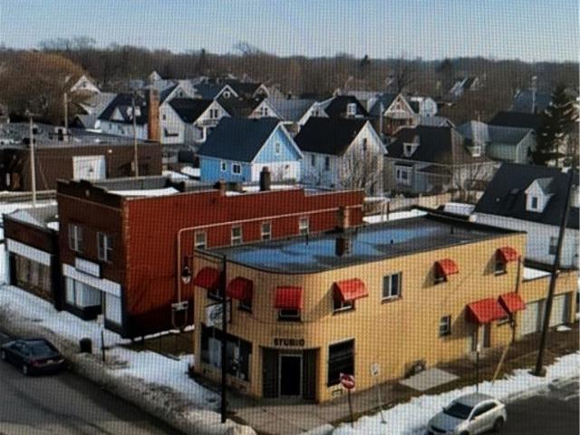 House for sale in Niagara, New York