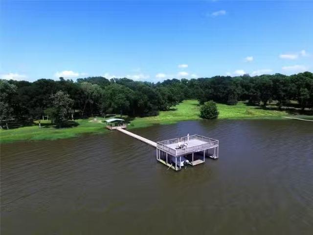 House for sale in Sulphur Springs