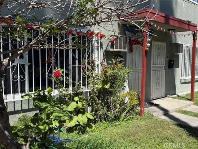 Condo for sale in Santa Ana, California