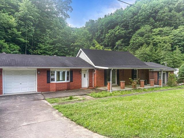 House for sale in Jackson, Breathitt County