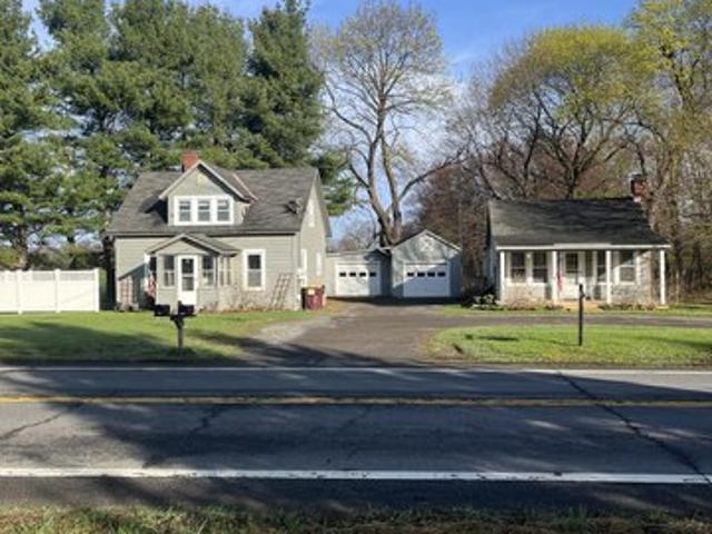 House for sale in Kinderhook, New York