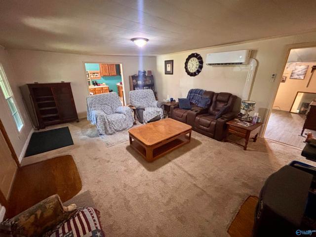 House for sale in Flat Rock, Alabama