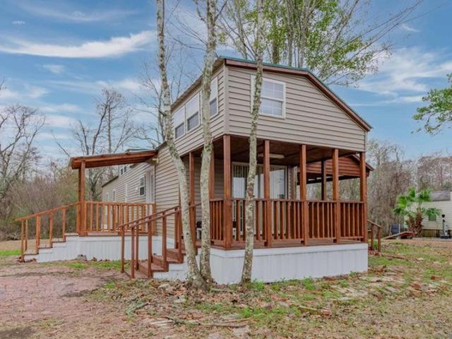 House for sale in Saint Amant, Louisiana