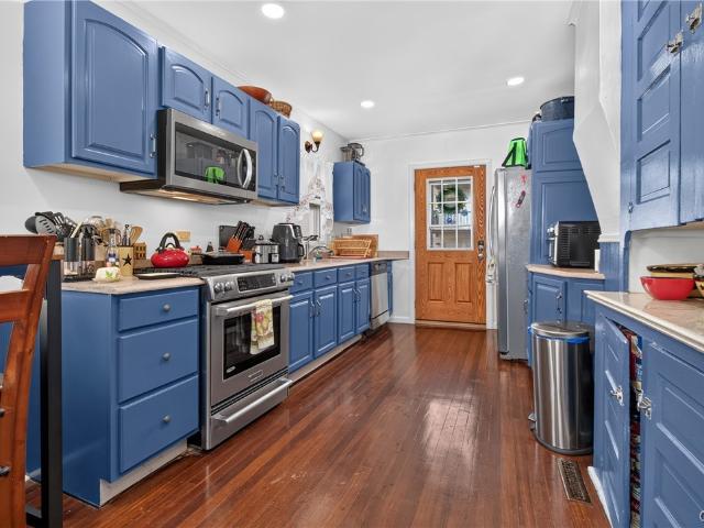 House for sale in City of Utica, Oneida County