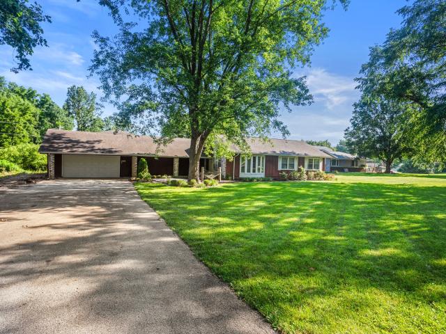 House for sale in Mahomet, Illinois