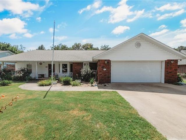 House for sale in Ark