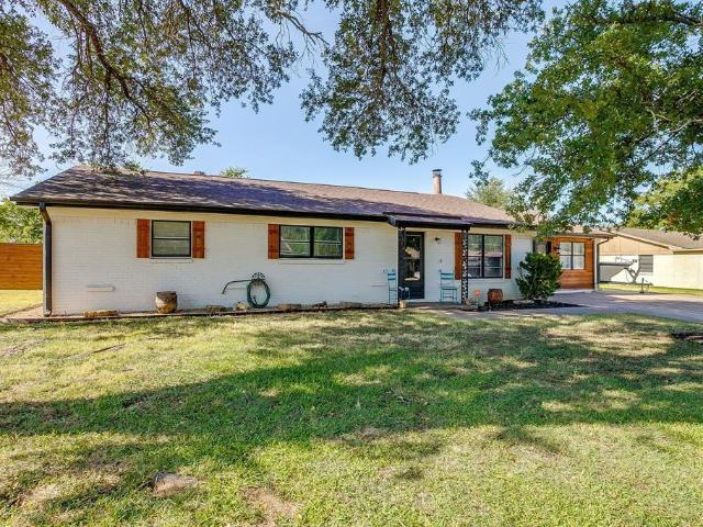House for sale in Mineral Wells, Texas
