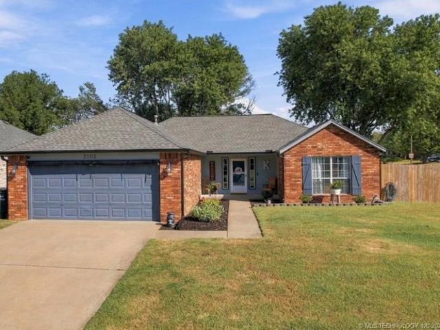 House for sale in Collinsville, Tulsa County