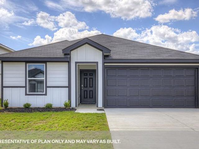House for sale in Luling, Caldwell County